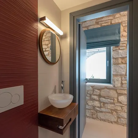 Lagaditis Lefkes (Paros)