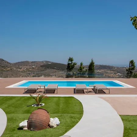 Lagaditis Villa *