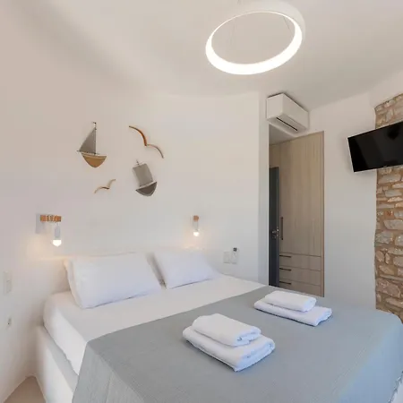 Villa Lagaditis Lefkes (Paros)